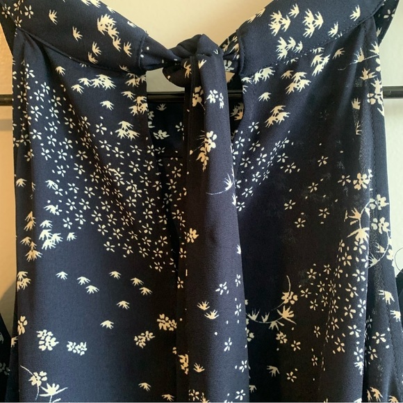 NWT 1. State Blue and White Floral Cold Shoulder High Neck Tiered Blouse XL - Picture 8 of 14